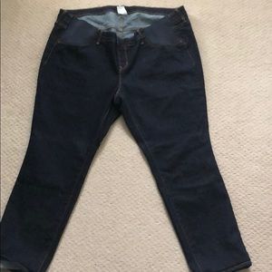 Maternity jeans - new!